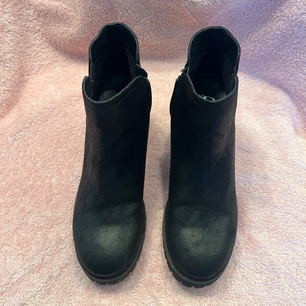 Carlos Santana Black Lug Boots Zip Closure Shoes Size 8M